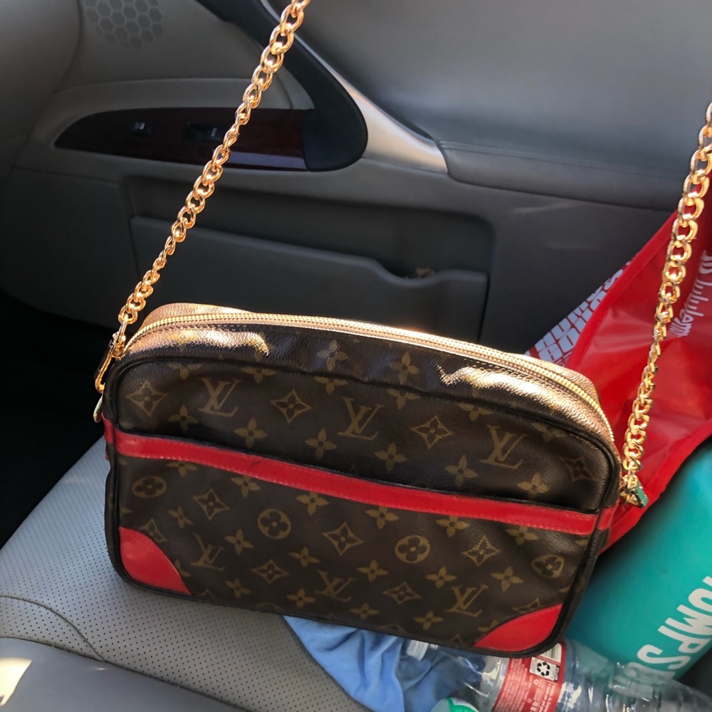 Louis Vuitton crossbody
